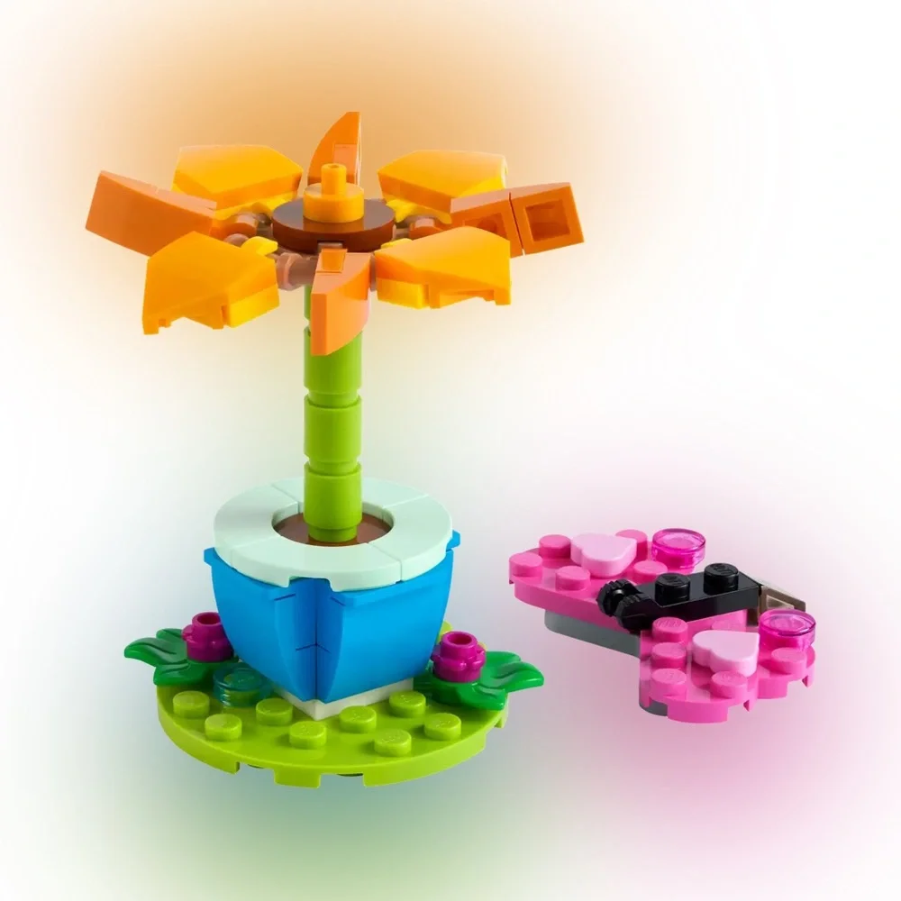 LEGO (RETIRED SET)Friends Garden Flower and Butterfly (30417), 57 Pieces, NIB